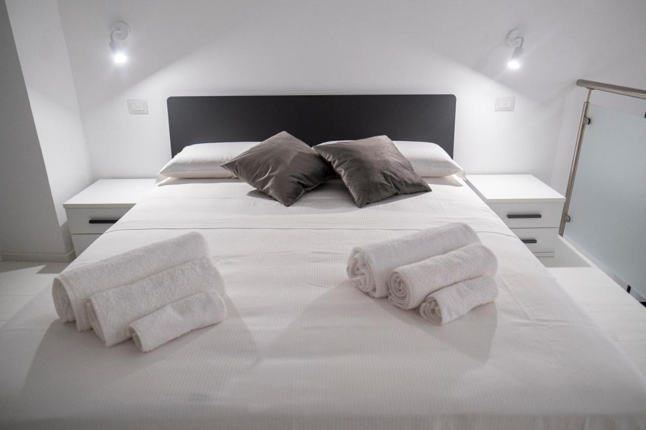 Апартаменты Dada Loft Чефалу Экстерьер фото