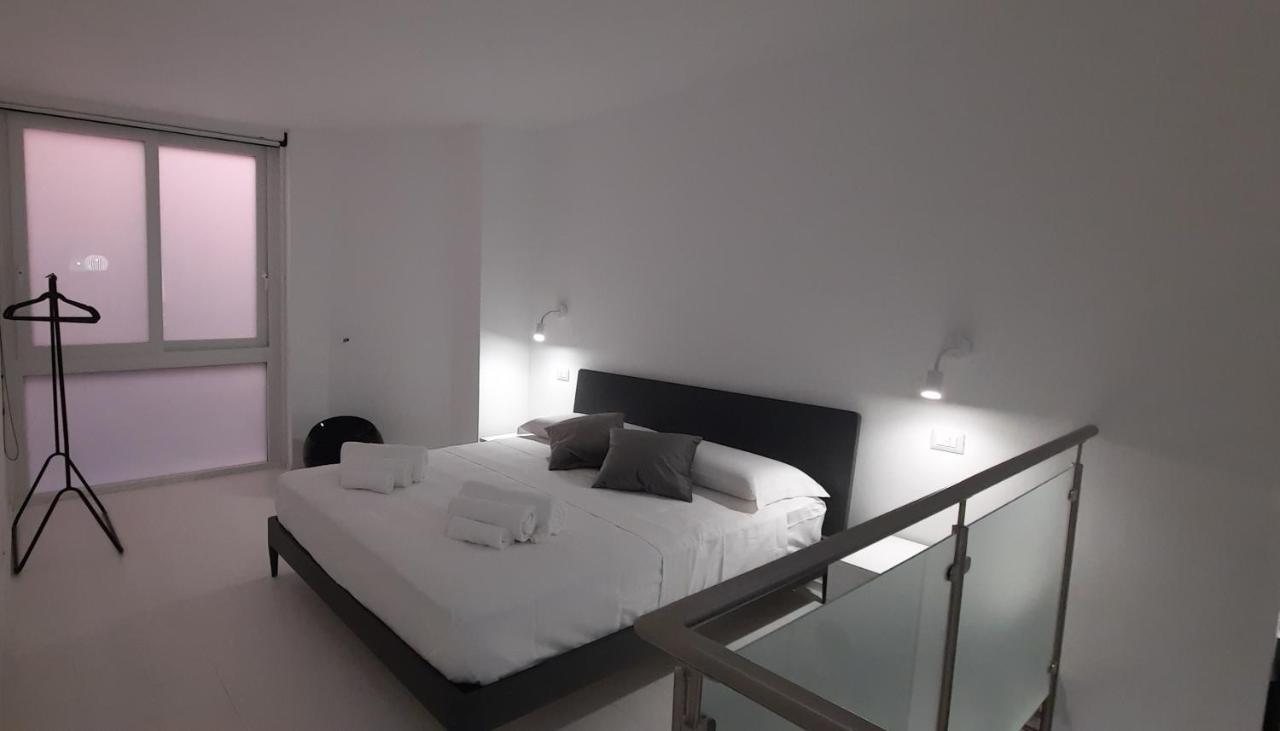 Апартаменты Dada Loft Чефалу Экстерьер фото
