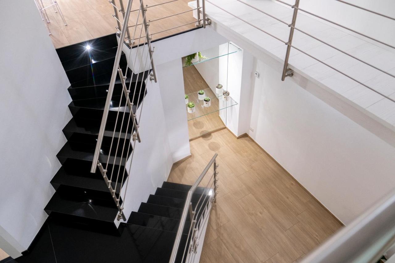 Апартаменты Dada Loft Чефалу Экстерьер фото